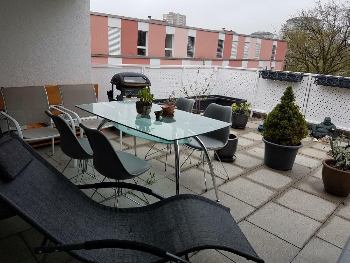 Zimmer In Penthouse-Wohnung Windisch Extérieur photo